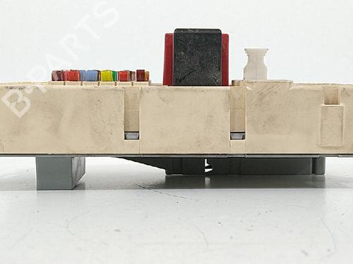 Fuse box ALFA ROMEO 147 (937_) 1.9 JTDM 8V (937.AXD1A, 937.AXU1A, 937.BXU1A) | BP27935109E1