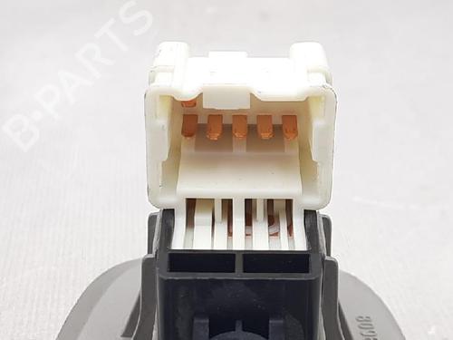 Right front window switch NISSAN ALMERA TINO (V10) 2.2 dCi | BP27938330I26