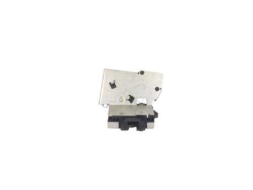 Used Tailgate lock JAGUAR X-TYPE I (X400) 2.0 D (130 hp) 27967125