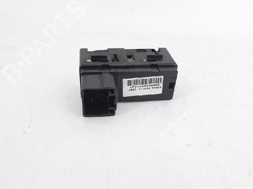 Right rear window switch JEEP GRAND CHEROKEE III (WH, WK) 3.0 CRD 4x4 | BP27947582I28 
