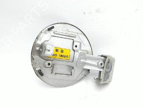 Fuel flap SUZUKI GRAND VITARA II (JT, TE, TD) 1.9 DDiS All-wheel Drive (JT419, TD44, JB419WD, JB419XD,... | BP27942006C131 