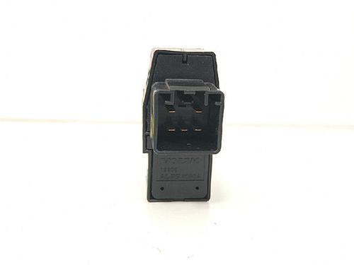 Switch VOLVO V40 Estate (645) 1.9 DI | BP27941353I30 
