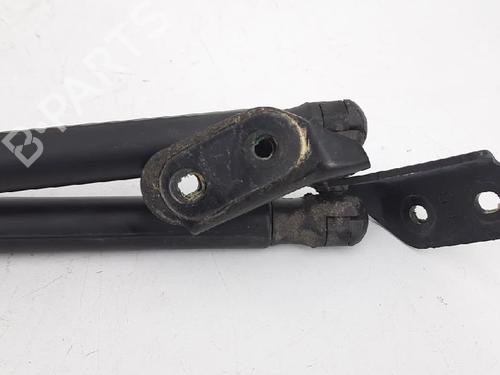 Tailgate lift support TOYOTA COROLLA Verso (ZER_, ZZE12_, R1_) 1.6 (ZNR10_, ZNR10R) | BP27948261C138 