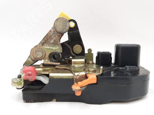 Front left lock CHRYSLER PT CRUISER (PT_) 1.6 | BP27950016C98