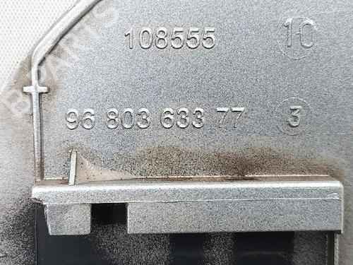Fuel flap PEUGEOT 308 I (4A_, 4C_) 1.6 HDi | BP27954193C131 