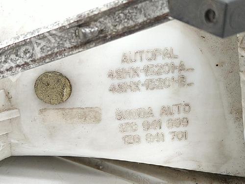Left front fog light SKODA OCTAVIA II (1Z3) 2.0 TDI | BP27941667C30 