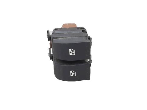 Used Left front window switch RENAULT LAGUNA II Grandtour (KG0/1_) 1.9 dCi (KG0G) (120 hp) 27953296