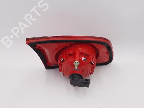 Right tailgate light VW PASSAT B6 (3C2) 1.4 TSI | BP27945339C80 