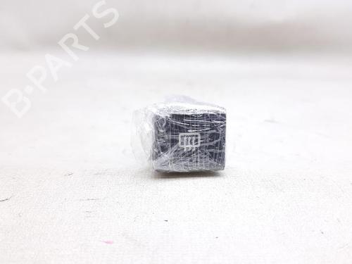 Switch KIA CARENS II MPV (FJ) 2.0 CRDi | BP27953796I30