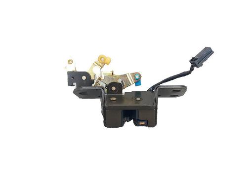 Used Tailgate lock DAEWOO LANOS (KLAT) 1.3 (75 hp) 27953823