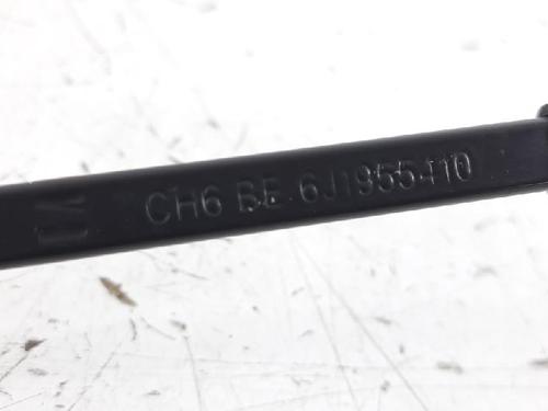 Front windshield wiper arm SEAT IBIZA IV (6J5, 6P1) 1.4 TDI | BP27967635C143 