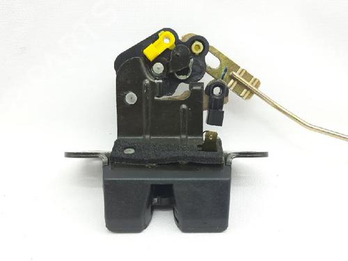 Tailgate lock HYUNDAI GETZ (TB) 1.1 | BP27962877C101 