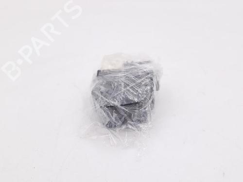Right rear window switch TOYOTA PRIUS Liftback (_W2_) 1.5 Hybrid (NHW20_, NHW20R) | BP27946499I28 