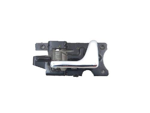 Used Front left interior door handle LAND ROVER DISCOVERY II (L318) 2.5 Td5 4x4 (139 hp) 27937310