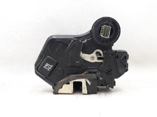 Rear left lock TOYOTA AVENSIS Estate (_T25_) 1.8 VVT-i (ZZT251_, ZZT251R) | BP27955336C100 