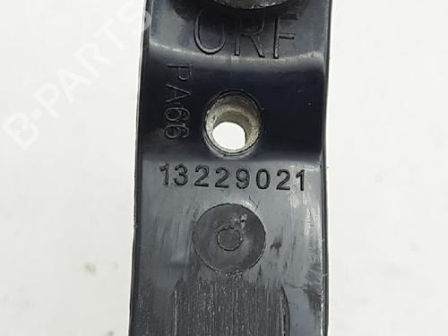 Hinge/Door check strap OPEL INSIGNIA A Sports Tourer (G09) 2.0 CDTI (35) | BP27946052C146 