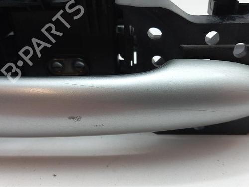 Venstre bak utvendig håndtak RENAULT MEGANE III Hatchback (BZ0/1_, B3_) 1.5 dCi (BZ09, BZ0D, BZ1W, BZ29, BZ14) | BP27963029C130 
