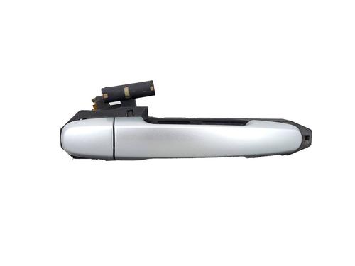 Used Rear right exterior door handle Rear right exterior door handle TOYOTA RAV 4 II (_A2_) 2.0 D 4WD (CLA20_, CLA21_, CLA20R, CLA21R) (116 hp) 11058837 11058837