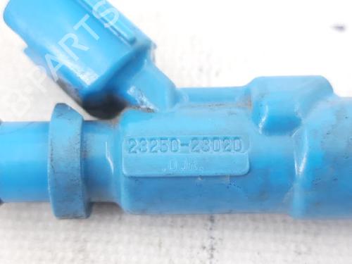 Injector TOYOTA YARIS (_P1_) 1.0 (SCP10_, SCP10R) | BP27938963M100