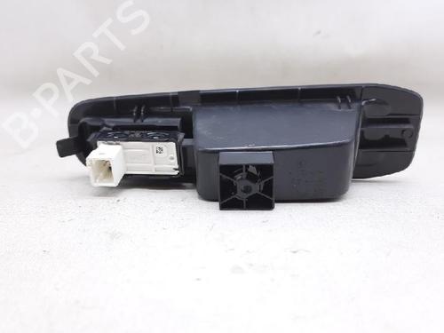 Right rear window switch PEUGEOT 308 SW II (LC_, LJ_, LR_, LX_, L4_) 1.6 BlueHDi 120 | BP27938487I28 