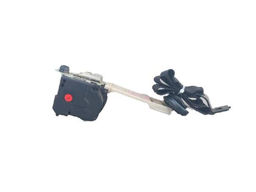 Cinto de segurança frente esquerdo OPEL ZAFIRA A MPV (T98) 2.0 DI 16V (F75) (82 hp) 27937123