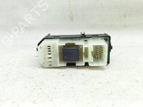Switch TOYOTA COROLLA Verso (_E12_) 2.0 D-4D (CDE120_, CDE120R) | BP27957104I30 