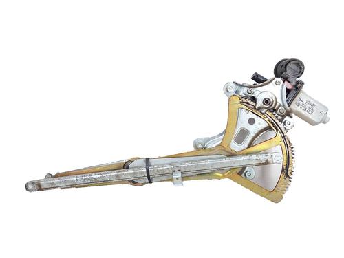 Used Front left window mechanism Front left window mechanism TOYOTA RAV 4 II (_A2_) 2.0 D 4WD (CLA20_, CLA21_, CLA20R, CLA21R) (116 hp) 11063103 11063103