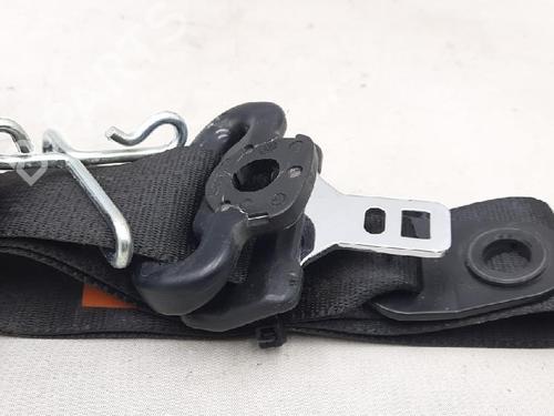 Front right seatbelt FORD FIESTA V (JH_, JD_) 1.25 16V | BP27947981I25 