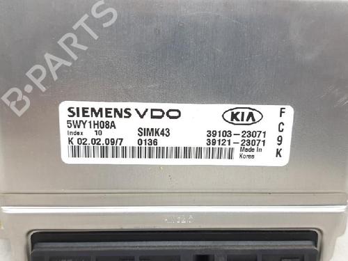 Electronic module KIA SPORTAGE II (JE_, KM_) 2.0 16V 4WD | BP27951945M83 