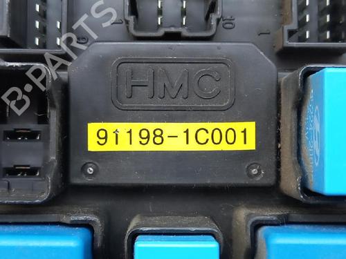 Sikringsdåse HYUNDAI GETZ (TB) 1.1 | BP27957788E1 
