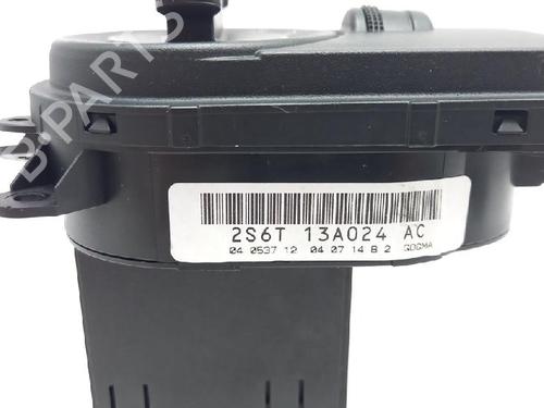 Headlight switch FORD FIESTA V (JH_, JD_) 1.25 16V | BP27968704I24 
