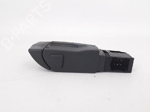 Steering wheel controls RENAULT LAGUNA II Grandtour (KG0/1_) 2.2 dCi (KG0F) | BP27968281E15 