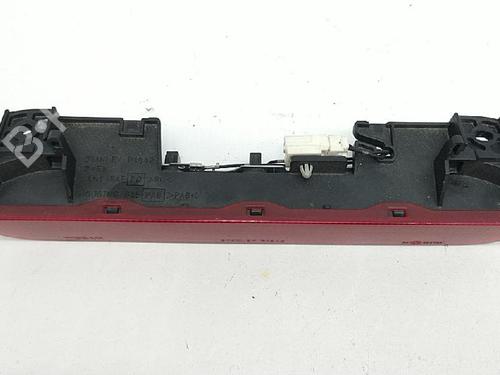 Troisième feu stop NISSAN X-TRAIL I (T30) 2.2 dCi 4x4 | BP27946131L11