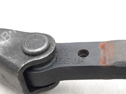 Hinge/Door check strap TOYOTA AVENSIS Estate (_T25_) 1.8 VVT-i (ZZT251_, ZZT251R) | BP27955310C146 