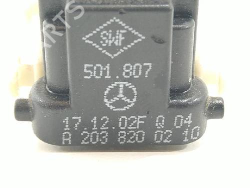 Højre bagtil elrude kontakt MERCEDES-BENZ C-CLASS (W203) C 220 CDI (203.006) | BP27941604I28 