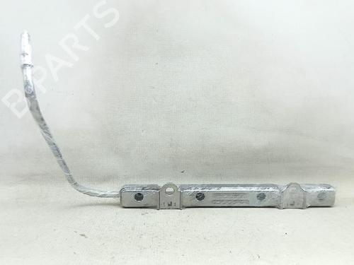 Injection rail TOYOTA YARIS (_P13_) 1.5 Hybrid (NHP130_, NHP130) | BP27957504M98