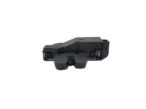 Used Tailgate lock CITROËN C4 Coupe (LA_) 1.4 16V (88 hp) 27957656