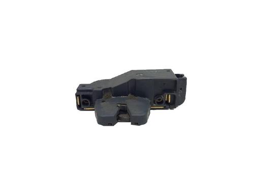 Used Tailgate lock PEUGEOT 206 SW (2E/K) 1.4 (75 hp) 27938309