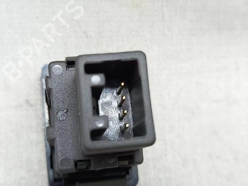 Switch TOYOTA YARIS (_P13_) 1.5 Hybrid (NHP130_, NHP130) | BP27957908I30 