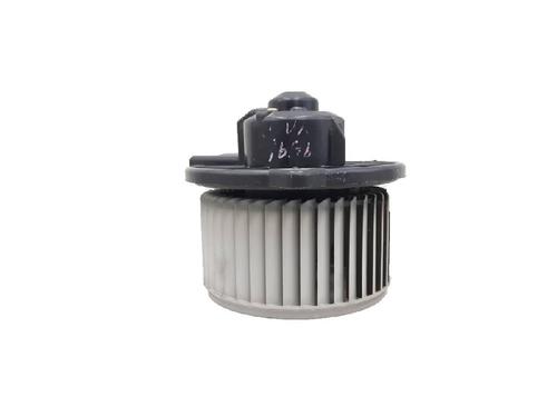 Used Heater blower motor TOYOTA YARIS (_P1_) 1.0 (SCP10_, SCP10R) (65 hp) 27936868