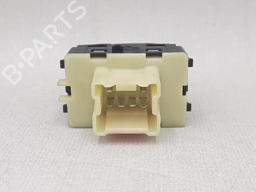 Switch RENAULT CLIO IV (BH_) 1.5 dCi 75 | BP27951645I30 
