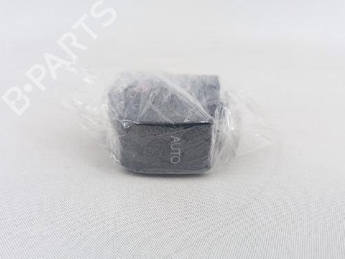 Right rear window switch TOYOTA AVENSIS Saloon (_T25_) 2.0 D-4D (CDT250_, CDT250R) | BP27950515I28 