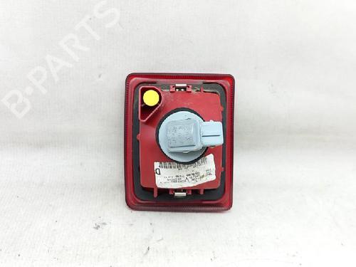 Rear fog light PEUGEOT 407 SW (6E_, 6D_) 2.0 HDi 135 | BP27957830C37