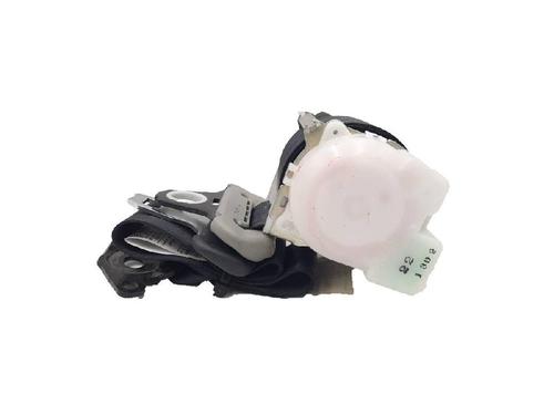 Sikkerhetsbelte bak venstre TOYOTA YARIS (_P9_) 1.4 D-4D (NLP90_, NLP90R) (90 hp) 27934755