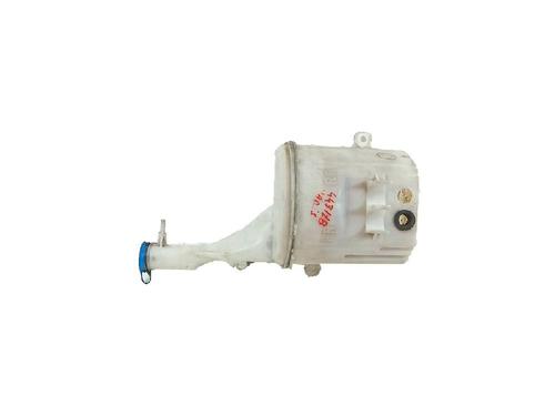 Used Windscreen washer tank TOYOTA YARIS (_P1_) 1.0 (SCP10_, SCP10R) (65 hp) 27936536