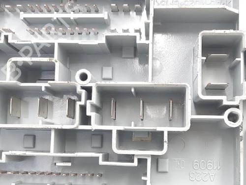 Fuse box ALFA ROMEO BRERA (939_) 2.4 JTDM 20V (939DXD1B, 939DXD12) | BP27946593E1 