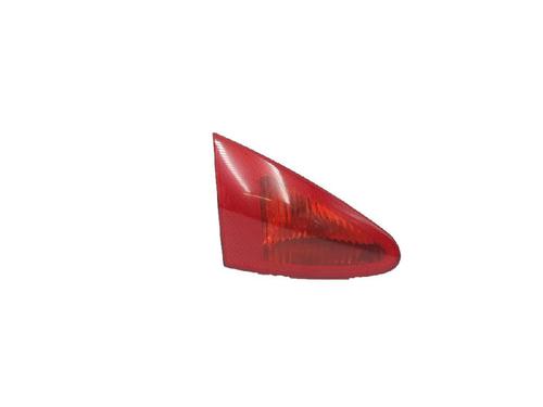Used Left tailgate light ALFA ROMEO 147 (937_) 1.6 16V T.SPARK ECO (937.AXA1A, 937.BXA1A) (105 hp) 27943052