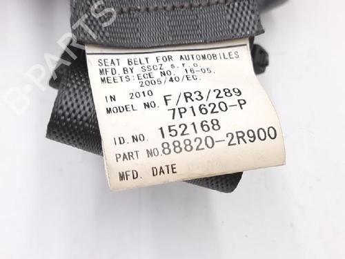 Front right seatbelt HYUNDAI i30 (FD) 1.6 CRDi | BP27943301I25 