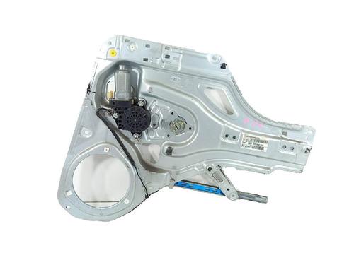 Used Rear right window mechanism KIA SPORTAGE II (JE_, KM_) 2.0 16V 4WD (141 hp) 27951977