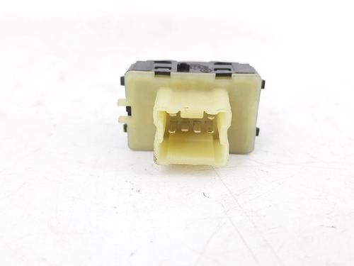 Left front window switch DACIA SANDERO II 1.5 dCi 75 / Blue dCi 75 (B8JW, B8M4, B8AH, B8M7, B8M6) | BP27949433I27